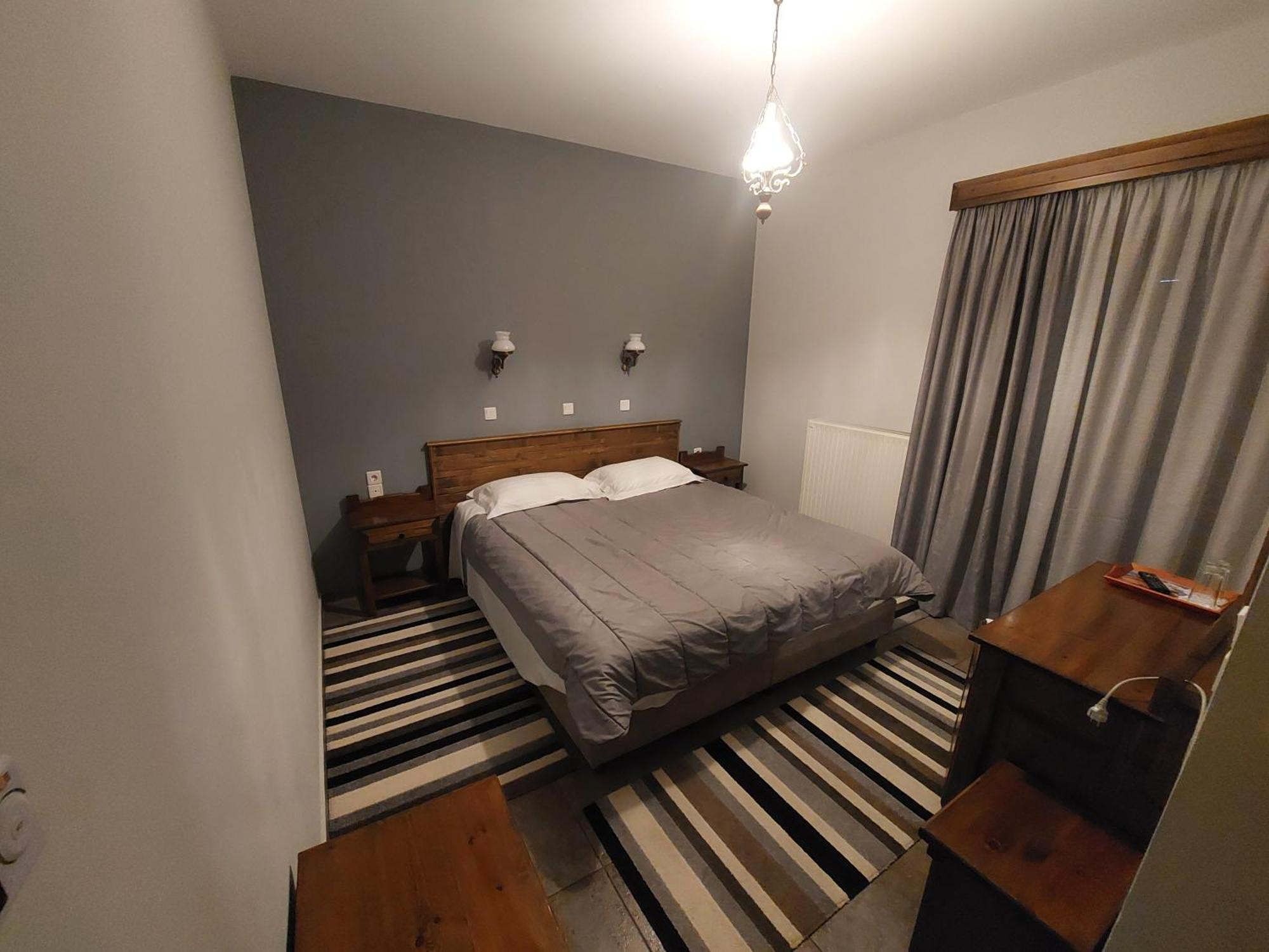 Rizoma Guesthouse Mikrón Khoríon Værelse billede